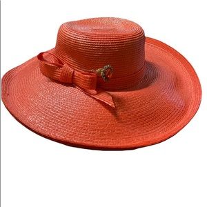 Private collection FRANK OLIVE HAT